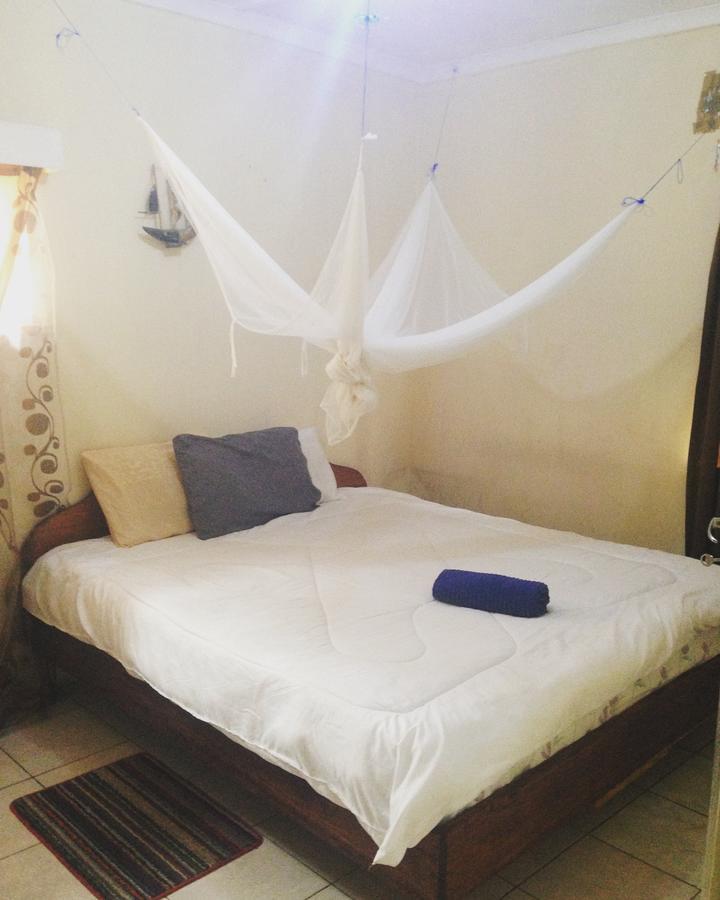 Auberge de jeunesse Kumunzi Backpackers à Lusaka Extérieur photo